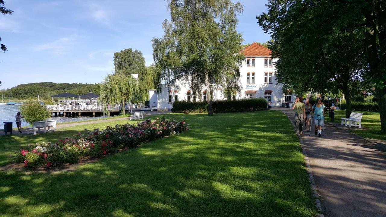 Uns Luett Hus Villa Krakow am See Buitenkant foto